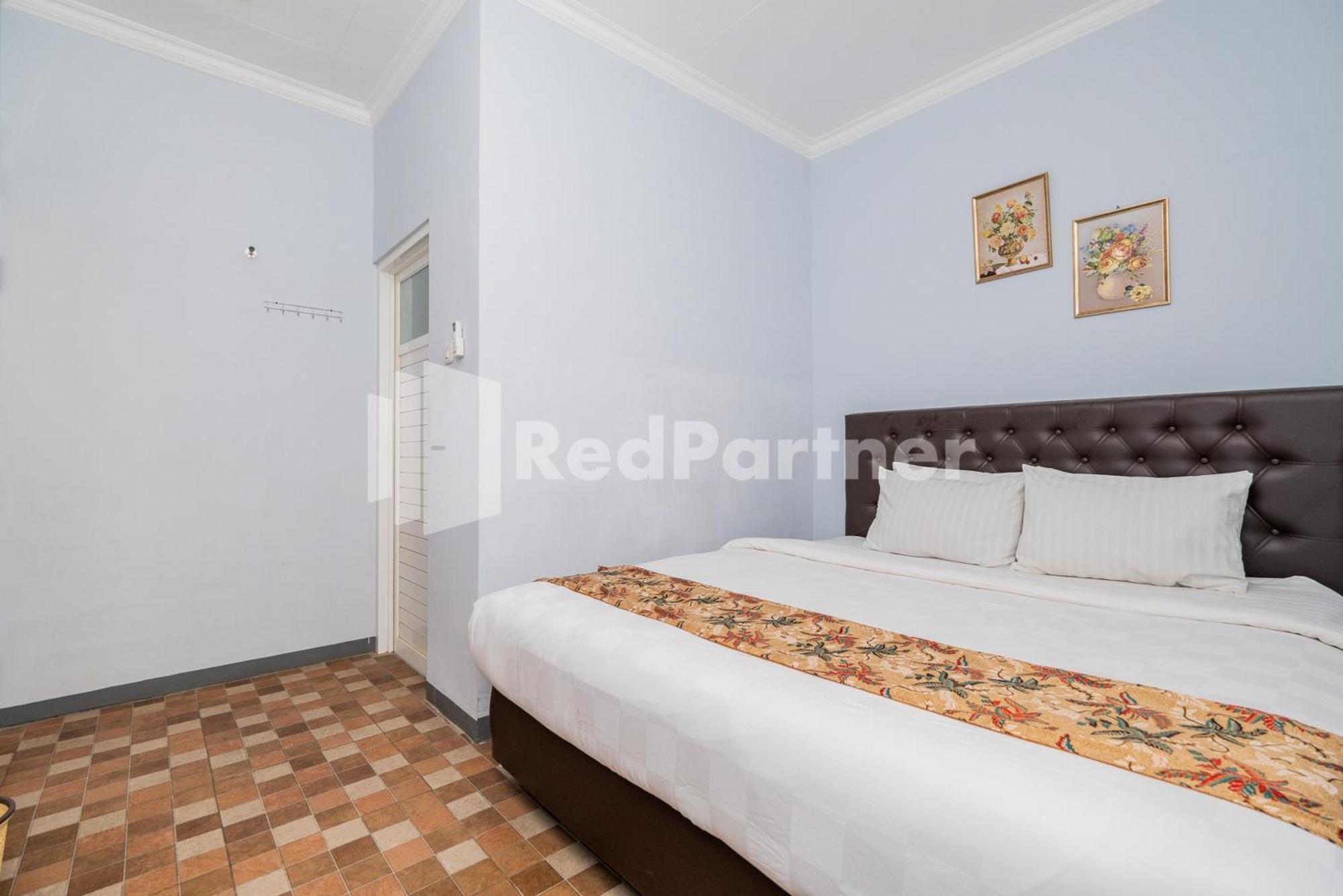Swun Stay Inn At Sawahan Mitra Reddoorz Malang Exterior photo